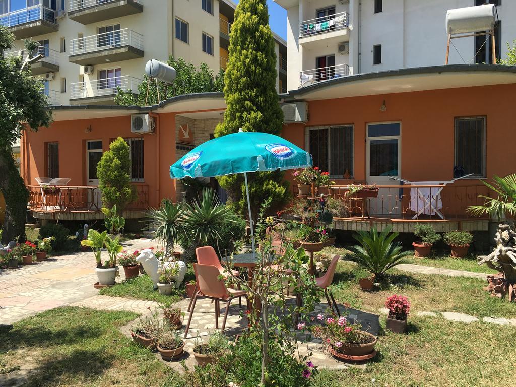 Guroal Holiday House Shëngjin Exterior foto